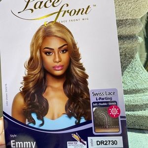 Outre Emmy Wig
